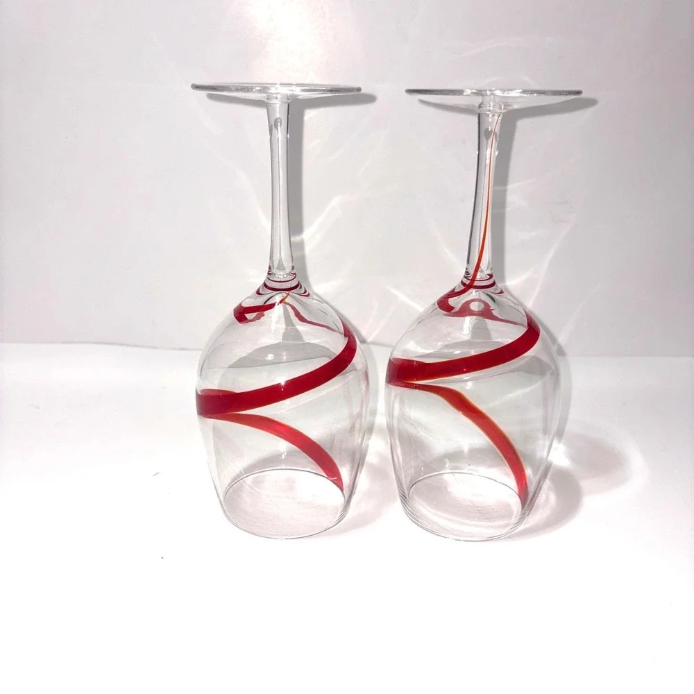 Pier 1 Import Cobalt Red Swirl Line Wine Goblet Glass 20oz Set of 2 Hand Blown
